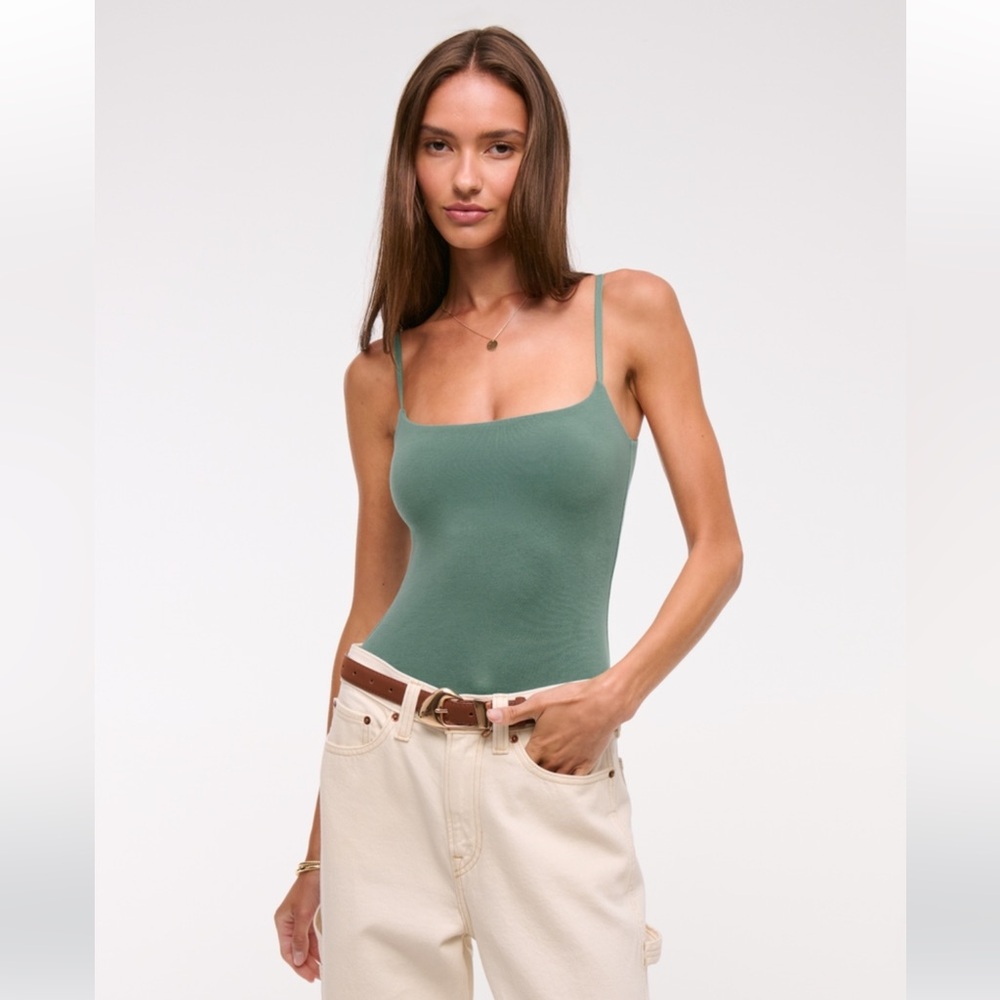 Abercrombie Bra Free 90s Cami Bodysuit Removable Pads